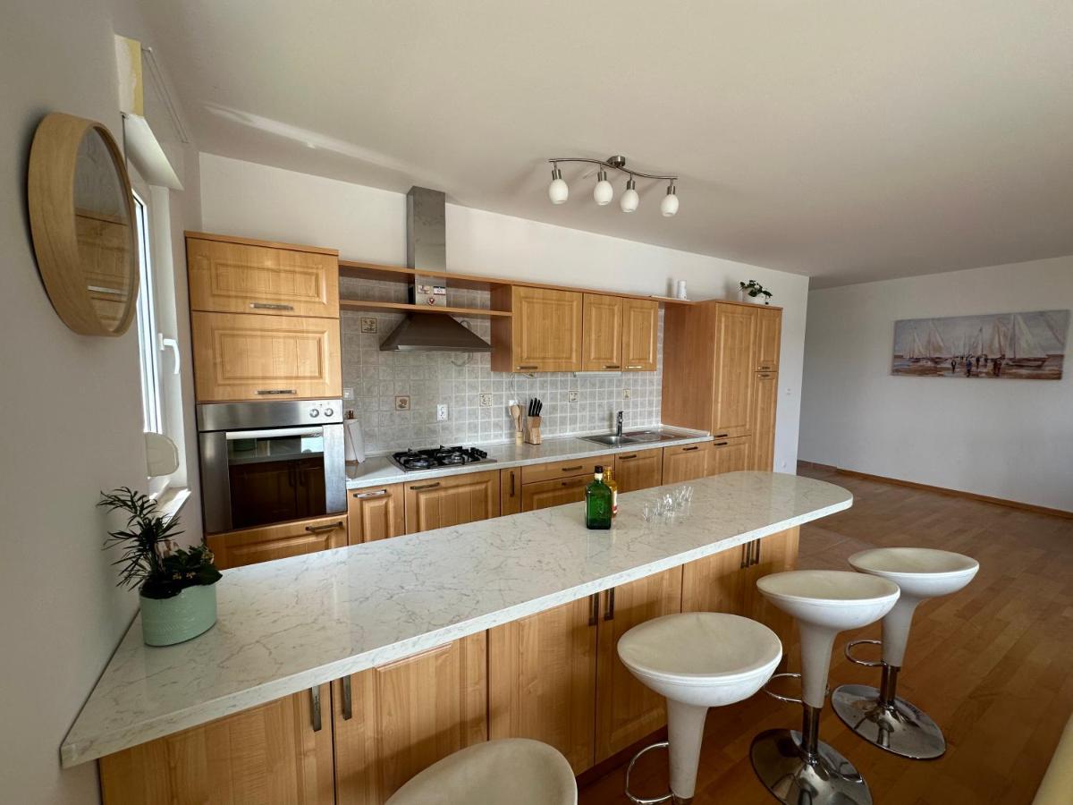 Aurora Luxury Apartment Trogir Buitenkant foto