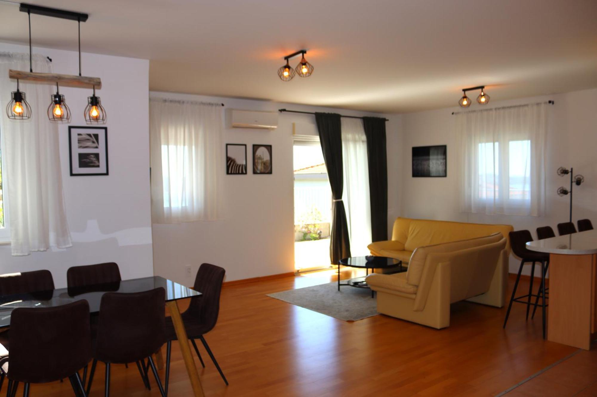 Aurora Luxury Apartment Trogir Buitenkant foto
